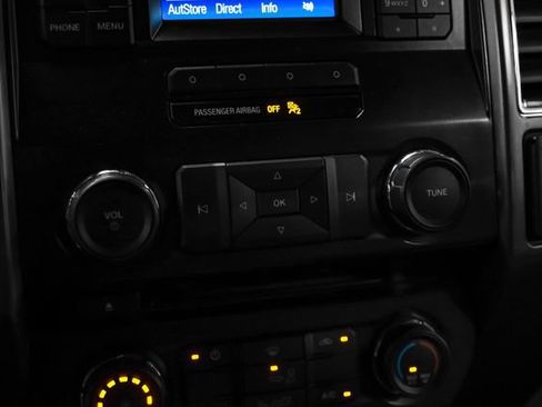 Used 2016 Ford F150 XLT AWD/4WD image 26