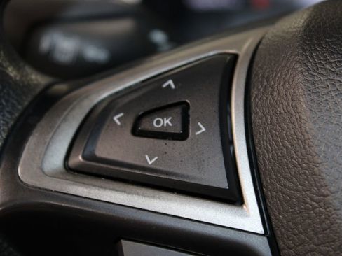 Used 2020 Ford Fusion SE image 35