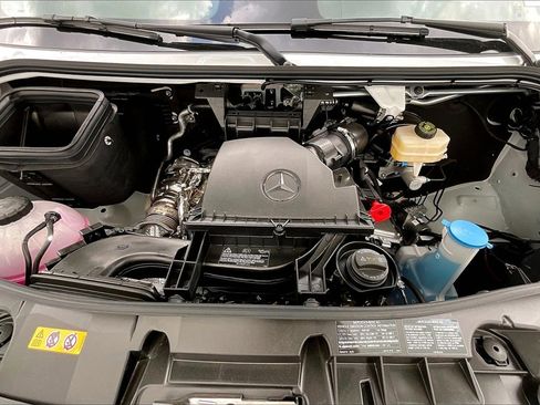 New 2025 Mercedes-Benz Sprinter 2500 image 16