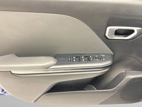Used 2025 Kia K4 FWD image 13