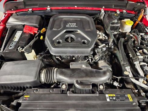 Used 2021 Jeep Wrangler Unlimited Sahara w/ Cold Weather Group image 21