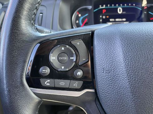 Used 2020 Honda Pilot Touring image 25