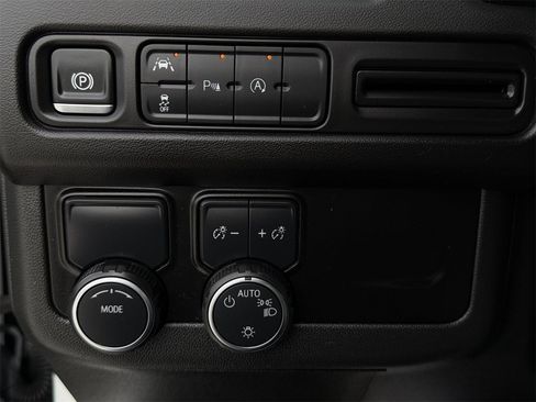 Certified 2024 Chevrolet Tahoe LT image 23