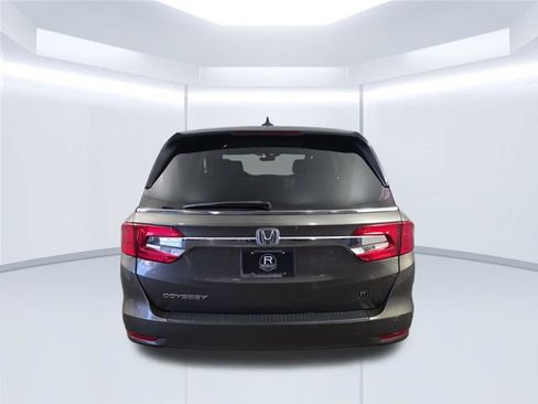 Used 2018 Honda Odyssey EX-L image 15