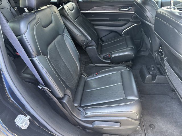 Certified 2021 Jeep Grand Cherokee L Limited w/ Luxury Tech Group II AWD/4WD image 17