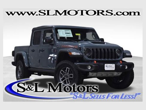 New 2026 Jeep Gladiator Mojave image 1