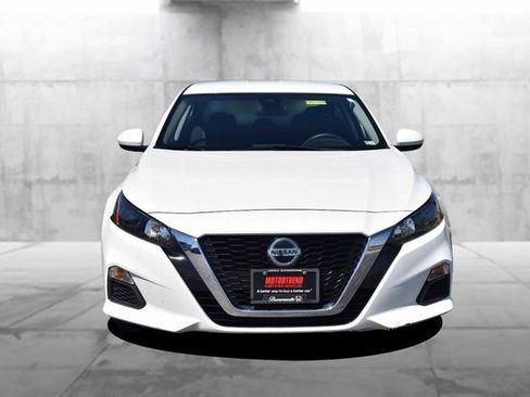 Used 2022 Nissan Altima 2.5 S FWD image 4
