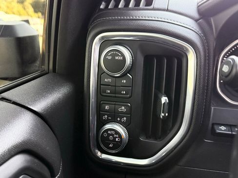 Used 2020 GMC Sierra 3500 Denali w/ Denali Ultimate Package AWD/4WD image 50