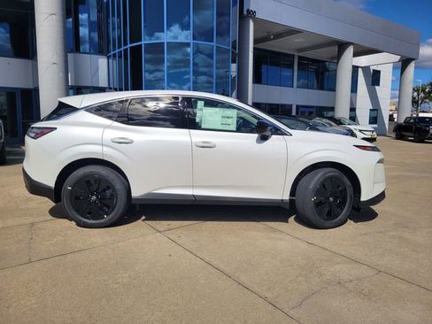 New 2026 Nissan Murano SV image 4