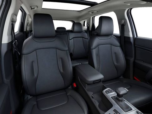 New 2026 Kia Sportage EX w/ EX Panorama Roof Package image 15