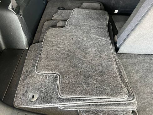Certified 2021 Kia Sorento LX AWD/4WD image 12