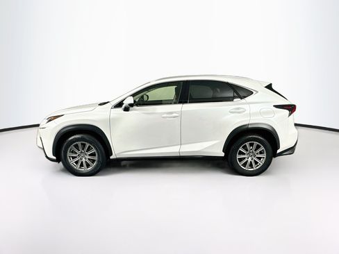 Used 2018 Lexus NX 300 FWD w/ Comfort Package image 4