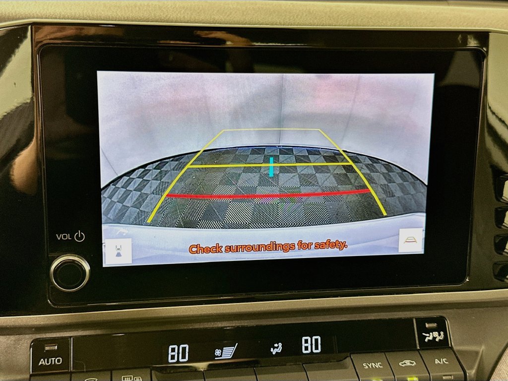 Used 2026 Toyota Camry LE FWD image 15
