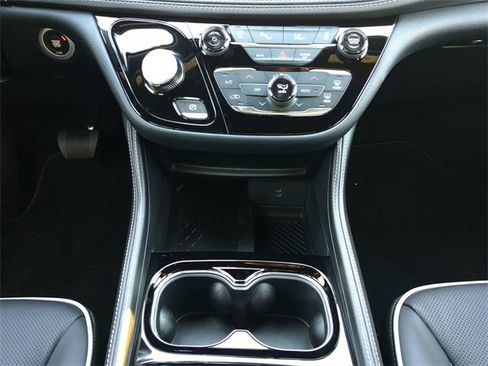 New 2026 Chrysler Pacifica Limited w/ S Appearance Package image 23