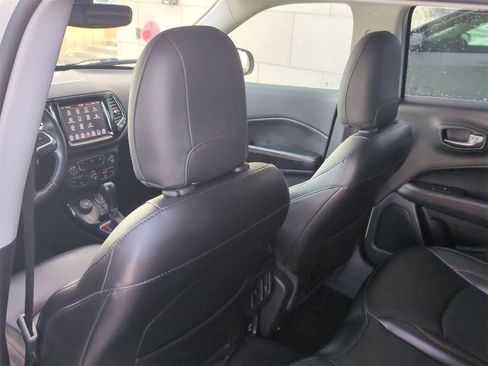 Used 2020 Jeep Compass Limited image 17