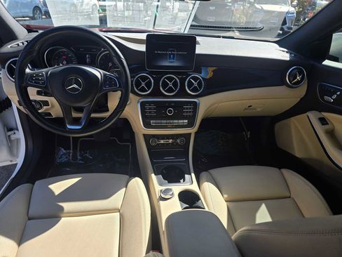 Certified 2018 Mercedes-Benz CLA 250 image 20