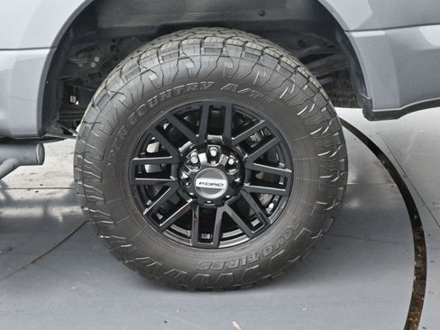 Used 2022 Ford F250 Lariat w/ Lariat Ultimate Package AWD/4WD image 37