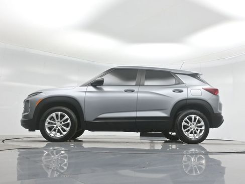 Used 2024 Chevrolet TrailBlazer LS image 8