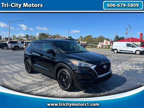 Used 2019 Hyundai Tucson SE AWD/4WD image 1