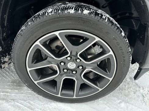 Used 2020 RAM 1500 Sport w/ Level 2 Equipment Goup w/2_L image 29