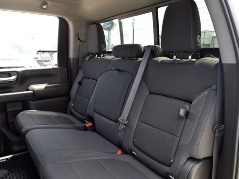 Used 2022 Chevrolet Silverado 2500 LT w/ Convenience Package AWD/4WD image 18