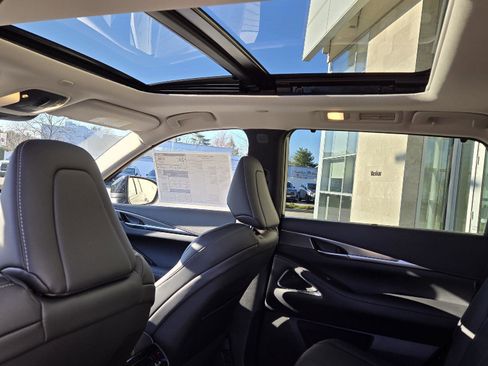 New 2026 INFINITI QX60 Luxe w/ Cargo Package AWD/4WD image 11