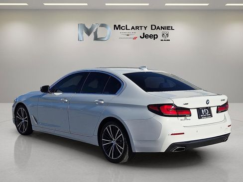 Used 2021 BMW 530i xDrive w/ Premium Package image 4