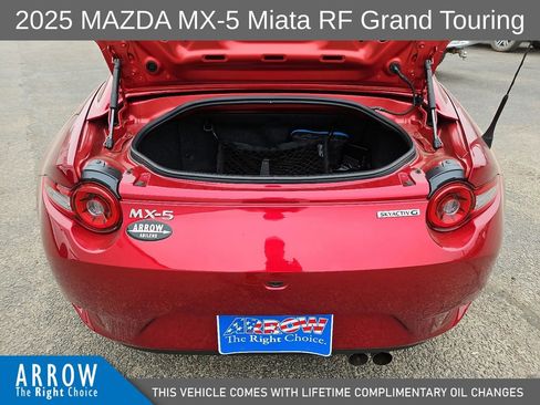 Used 2025 MAZDA MX-5 Miata RF Grand Touring RWD image 18