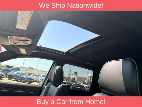 Used 2020 Jeep Grand Cherokee Overland AWD/4WD image 11