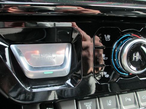 New 2026 GMC Sierra 2500 AT4X w/ AT4X AEV Edition image 20