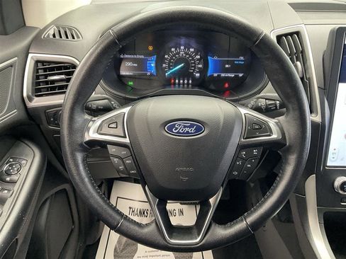 Used 2023 Ford Edge SEL image 22