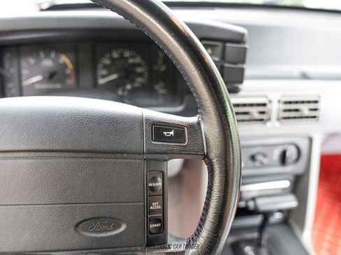 Used 1993 Ford Mustang LX RWD image 77