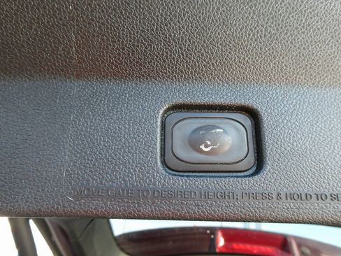 Used 2018 Ford Explorer Limited w/ Equipment Group 301A image 19