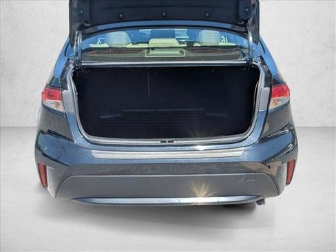 Used 2022 Toyota Corolla LE FWD image 7