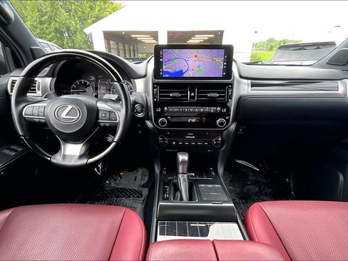Used 2022 Lexus GX 460 Premium w/ Premium Package AWD/4WD image 9