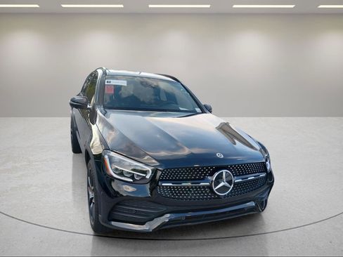Used 2020 Mercedes-Benz GLC 300 4MATIC image 24