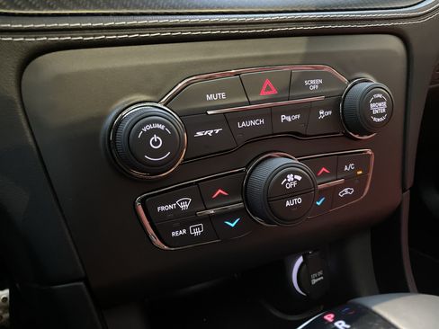 Used 2022 Dodge Charger SRT Hellcat RWD image 31