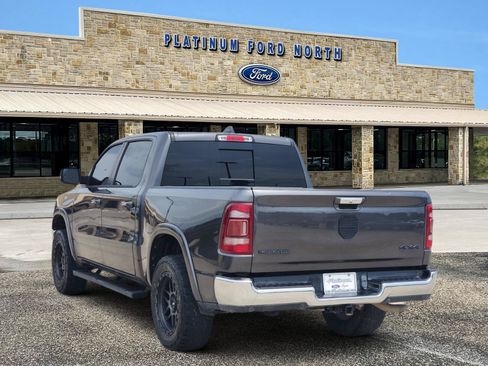 Used 2019 RAM 1500 Laramie AWD/4WD image 4
