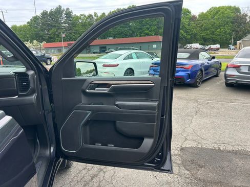 Used 2022 GMC Sierra 1500 Elevation AWD/4WD image 21