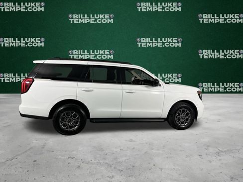Used 2025 Ford Expedition Active image 5
