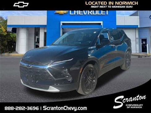 New 2025 Chevrolet Blazer LT w/ Driver Confidence Package FWD image 1