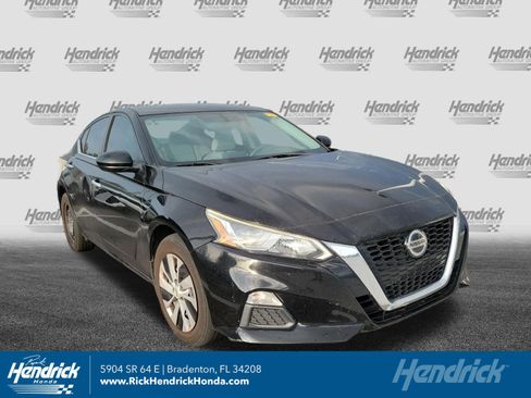 Used 2019 Nissan Altima 2.5 S AWD/4WD image 1