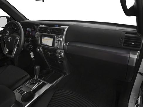 Used 2018 Toyota 4Runner SR5 Premium w/ Convenience Package AWD/4WD image 10