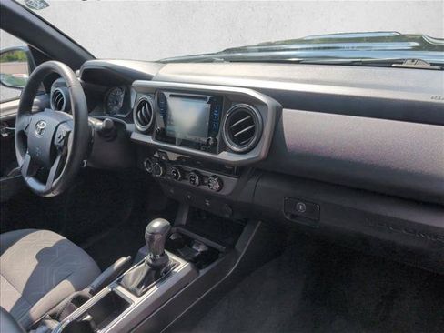 Used 2016 Toyota Tacoma TRD Sport w/ Towing Package AWD/4WD image 27