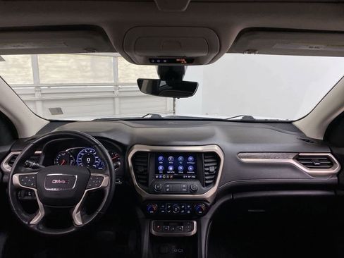 Used 2022 GMC Acadia Denali w/ Denali Ultimate Package image 12