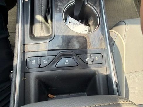 Used 2014 Chevrolet Impala LTZ FWD image 24