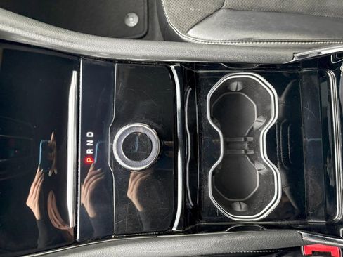 Used 2022 Jeep Grand Cherokee L Laredo image 18