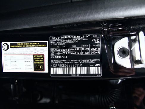 Certified 2025 Mercedes-Benz GLS 450 4MATIC image 23