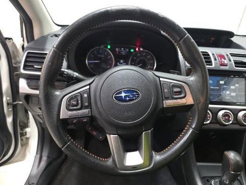 Used 2017 Subaru Crosstrek 2.0i Limited image 5