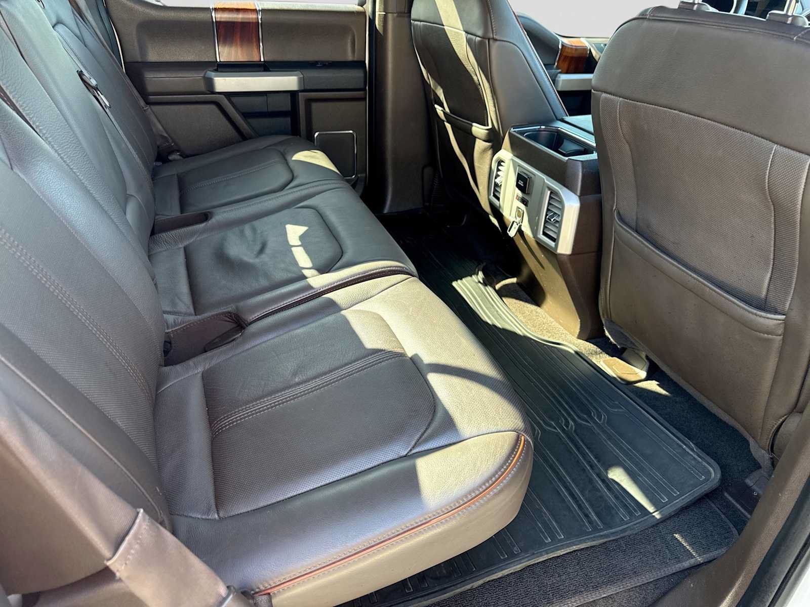Used 2015 Ford F150 King Ranch w/ Equipment Group 601A Luxury AWD/4WD image 19